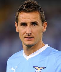 Miroslav Klose vet hvor målet står. 