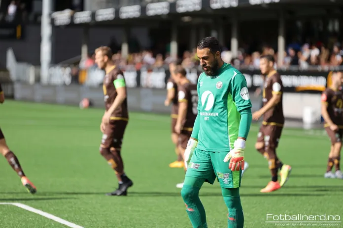 Sosha Makani, tidligere Mjøndalen-keeper, deler sin kjærlighet til klubben og supporterne i et åpent brev.